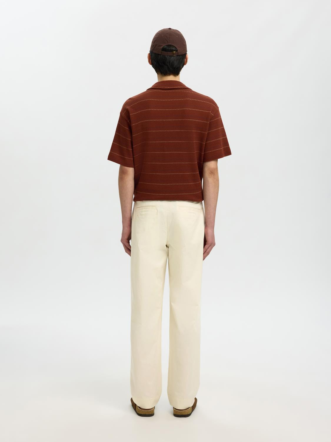 model_shot-back